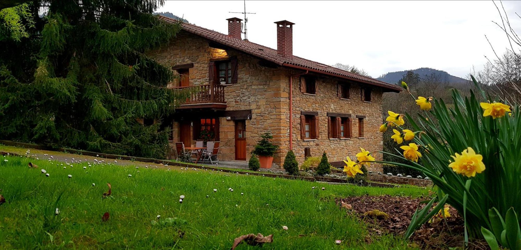 Agroturismo Iberreko Errota Мухика Экстерьер фото