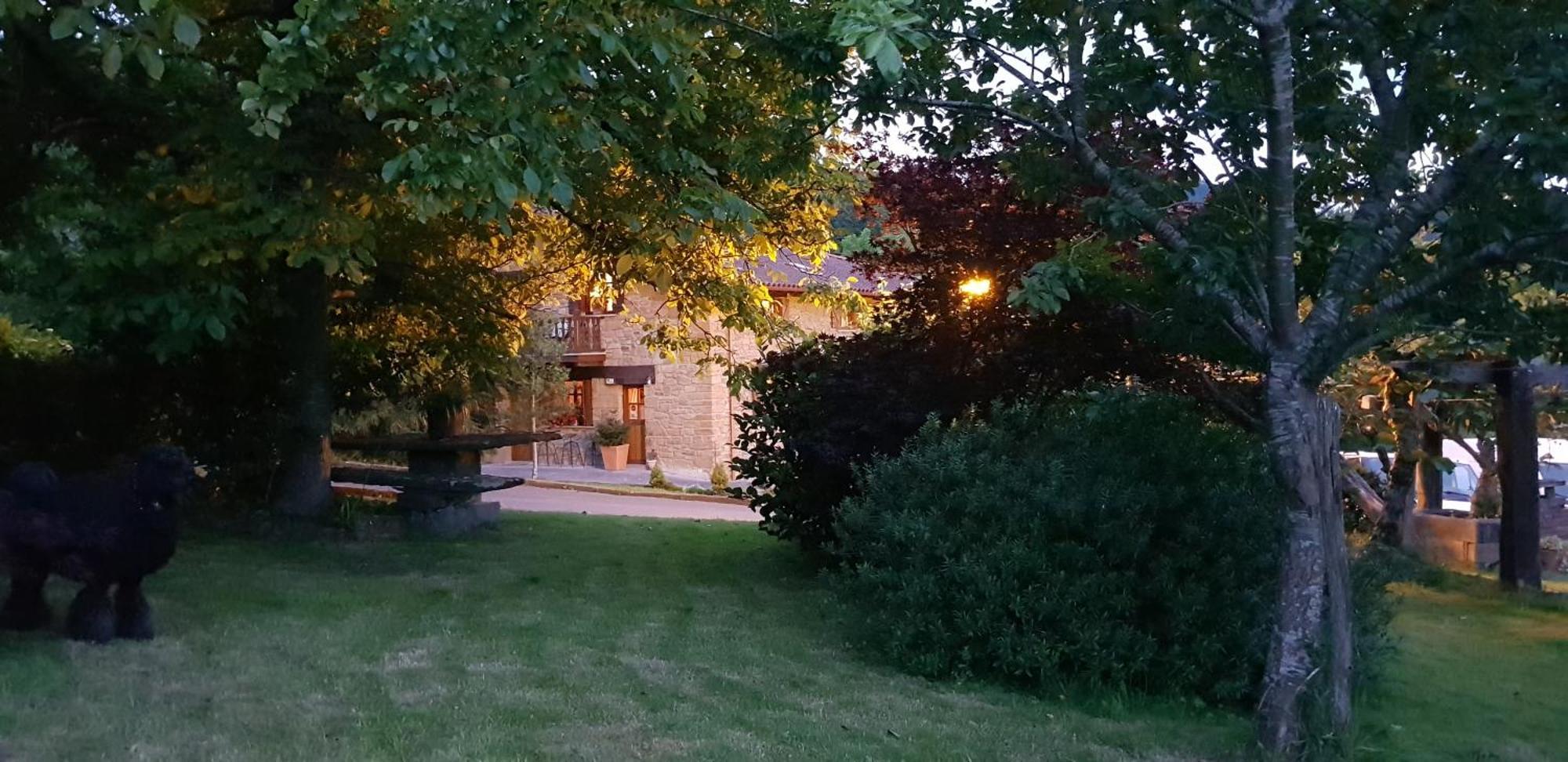 Agroturismo Iberreko Errota Мухика Экстерьер фото