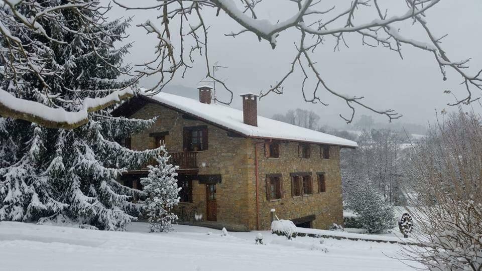 Agroturismo Iberreko Errota Мухика Экстерьер фото